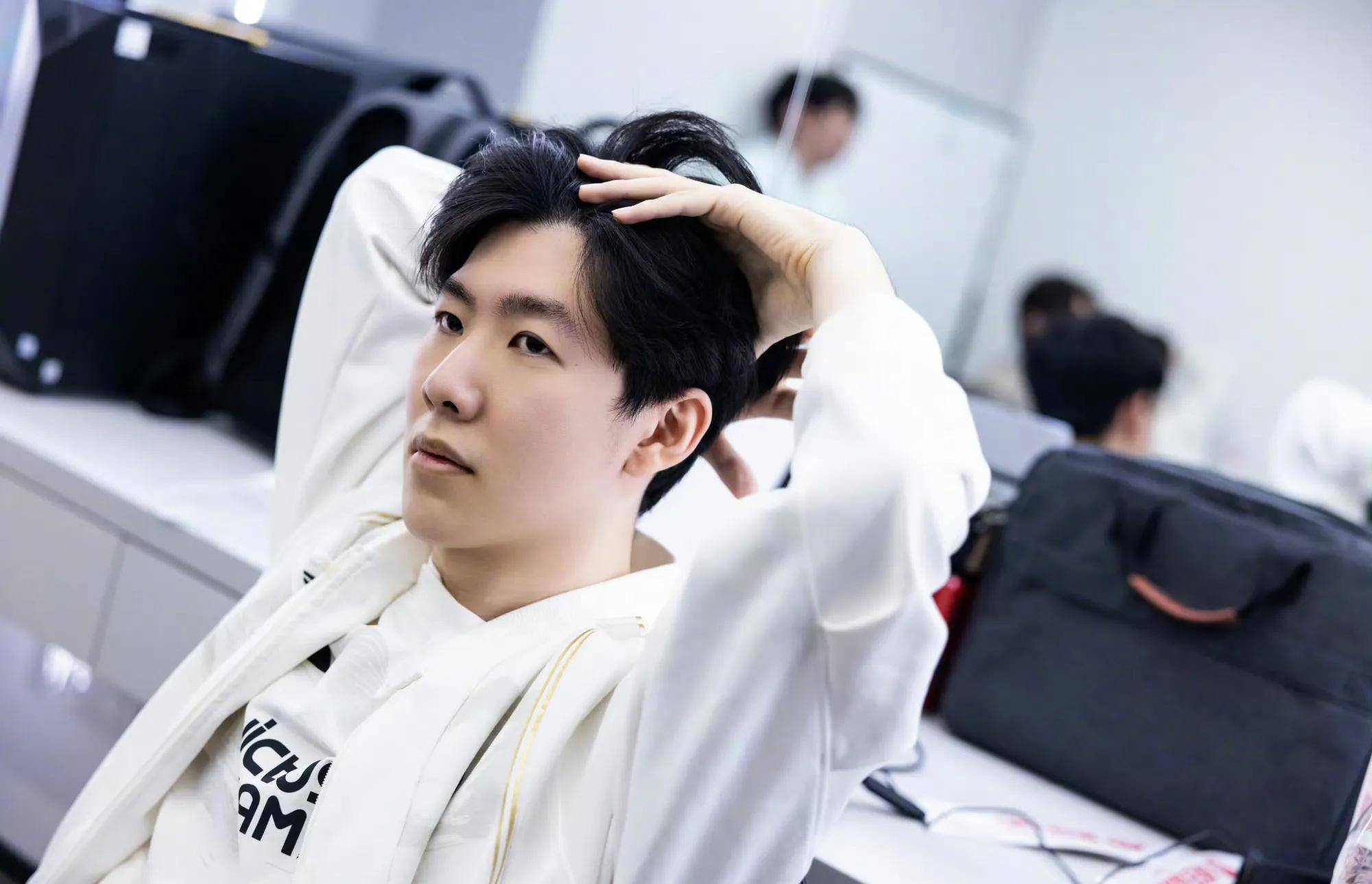 多俱乐部模 多俱乐部模