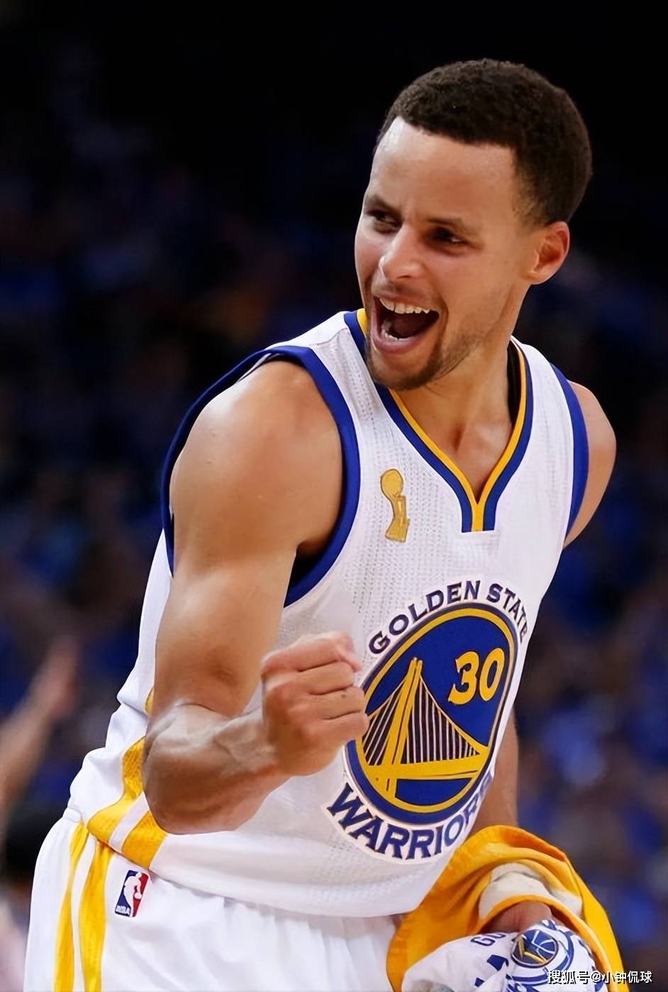 员率先破门 员率先破门